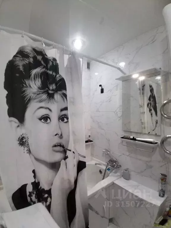 2-к кв. Сахалинская область, Южно-Сахалинск Сахалинская ул., 5 (45.0 ... - Фото 1