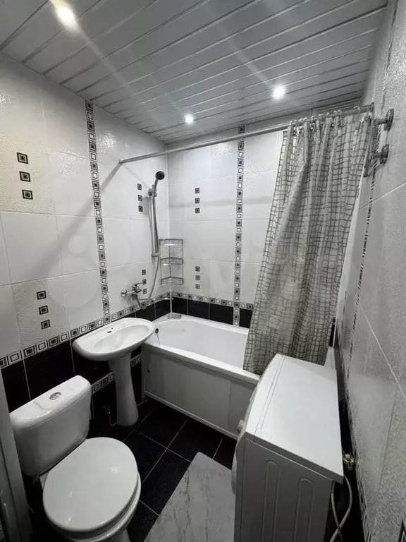 1-к. квартира, 37 м, 3/9 эт. - Фото 0