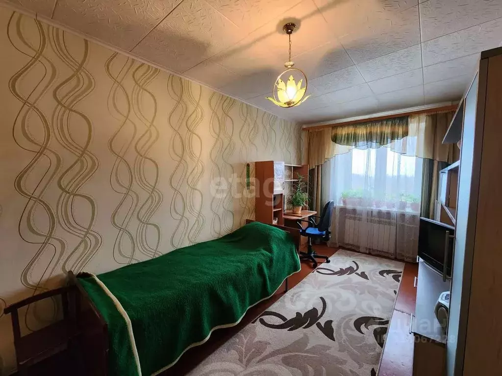 3-к кв. Владимирская область, Ковров Сосновая ул., 35 (62.8 м) - Фото 0