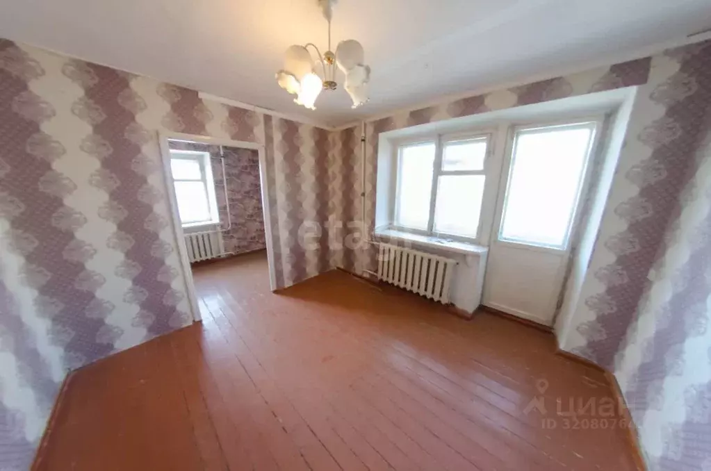 1-к кв. Курганская область, Шадринск ул. Луначарского, 15 (30.6 м) - Фото 1