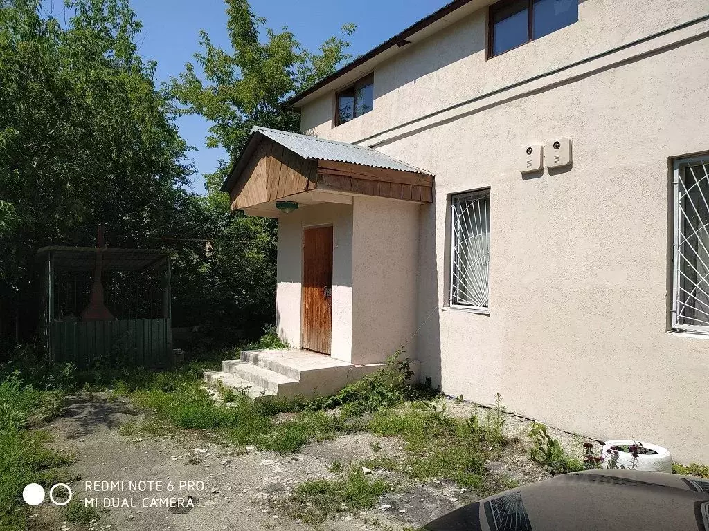 Дом в Пензенская область, Пенза ул. Клары Цеткин, 67В (215 м) - Фото 1