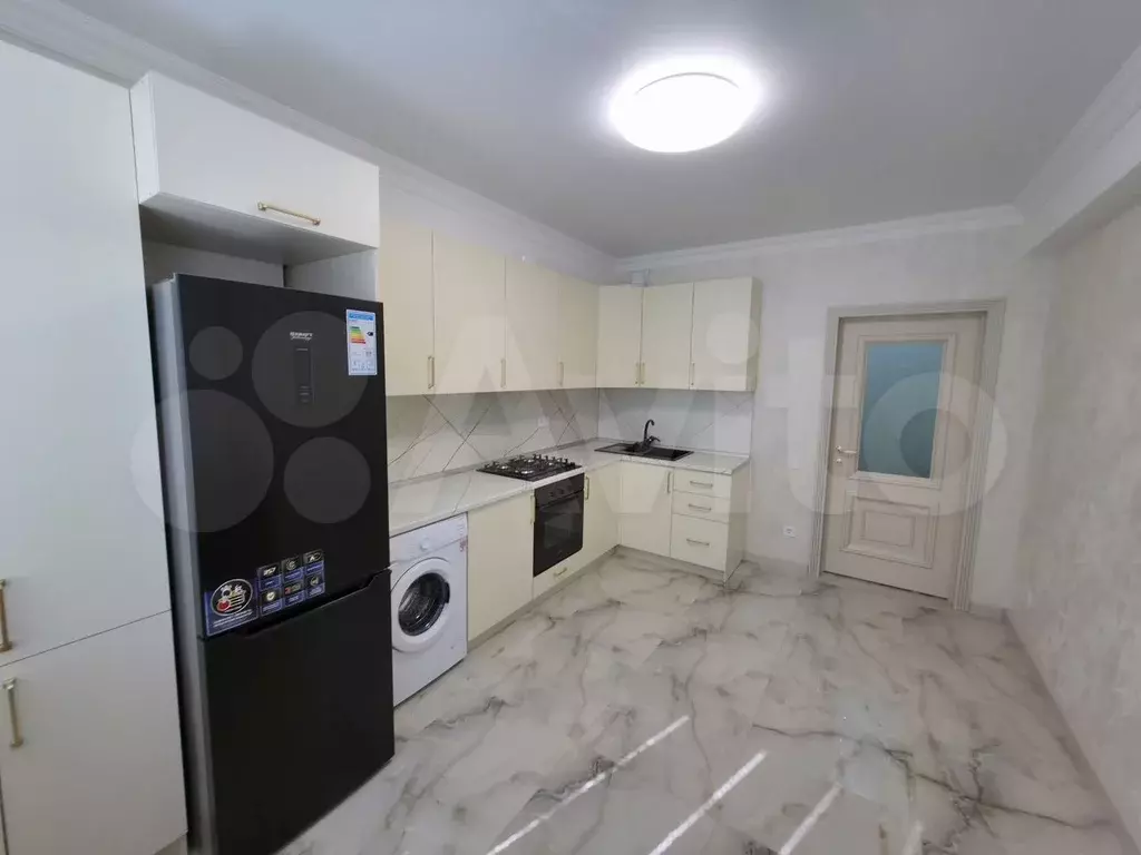2-к. квартира, 70 м, 6/9 эт. - Фото 1