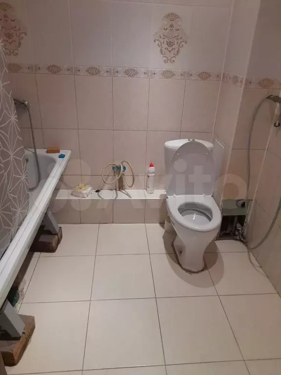 1-к. квартира, 40 м, 2/4 эт. - Фото 1