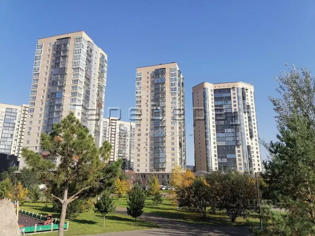 3-к кв. Красноярский край, Красноярск ул. Весны, 32 (105.5 м) - Фото 1