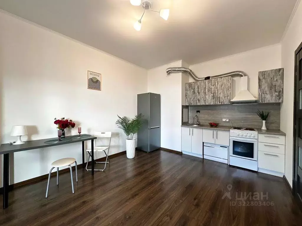 2-к кв. Санкт-Петербург ул. Верхне-Каменская, 3к1 (34.1 м) - Фото 2