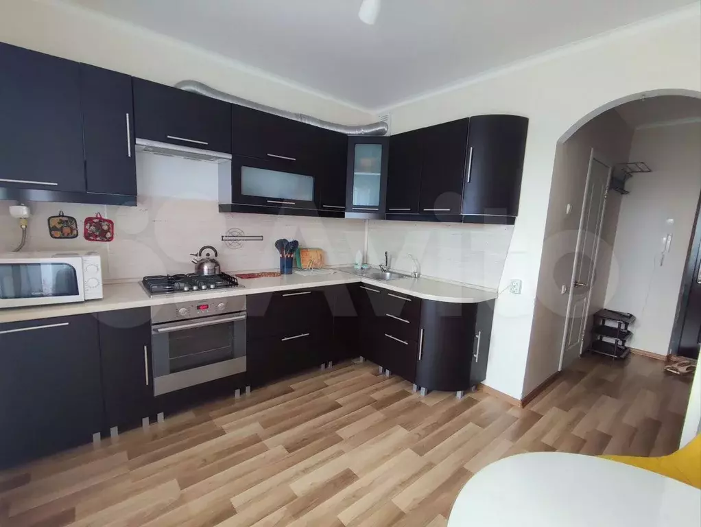 1-к. квартира, 40 м, 9/10 эт. - Фото 0