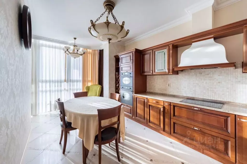 4-к кв. Москва Ломоносовский просп., 25к1 (162.0 м) - Фото 1