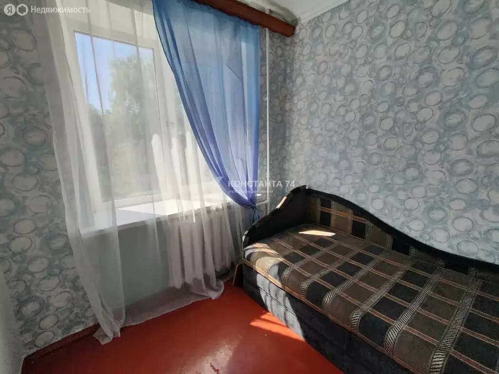3-комнатная квартира: Чебаркуль, улица 9 Мая, 22 (42 м) - Фото 2