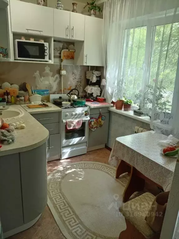 2-к кв. Омская область, Омск Крутая Горка мкр, Крутогорская ул., 17 ... - Фото 0