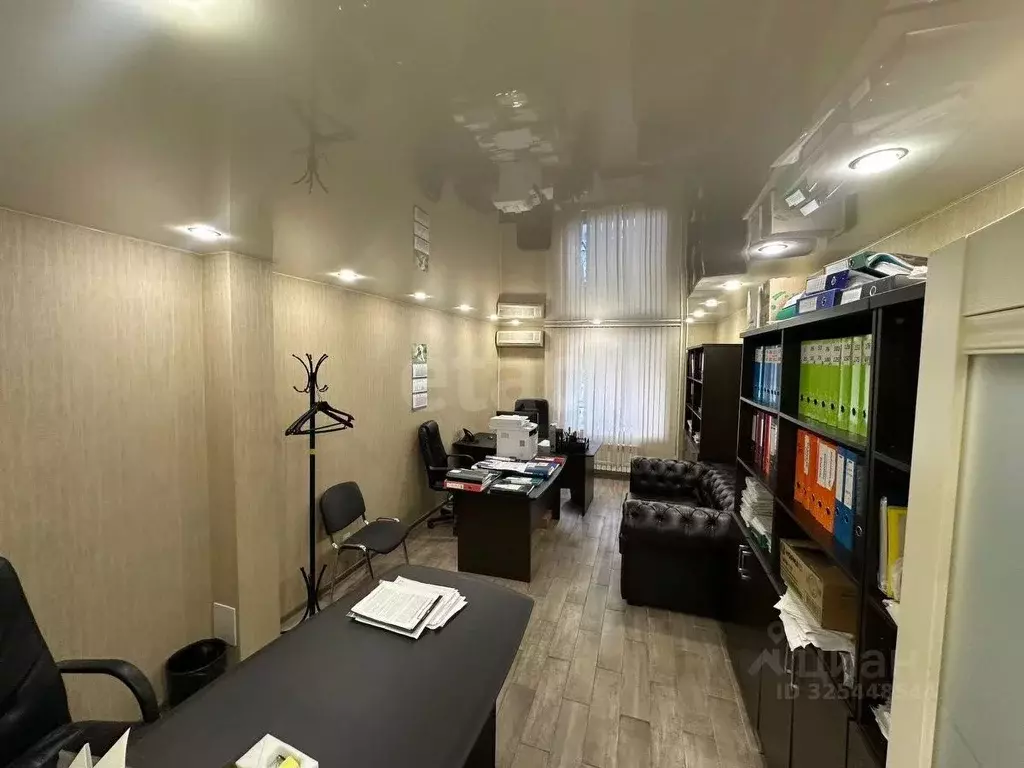 Офис в Свердловская область, Екатеринбург ул. Академика Шварца, 4 (37 ... - Фото 2