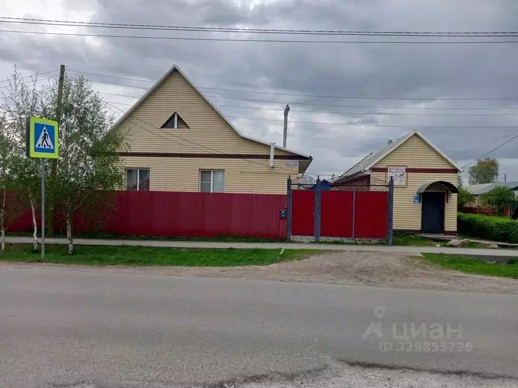 Дом в Омская область, Кормиловка рп ул. Гагарина, 12 (85 м) - Фото 1