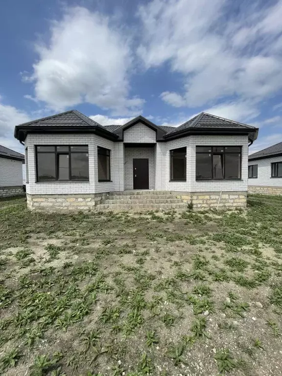 Дом в Ставропольский край, Михайловск Шпаковский район, ул. Вадима ... - Фото 1