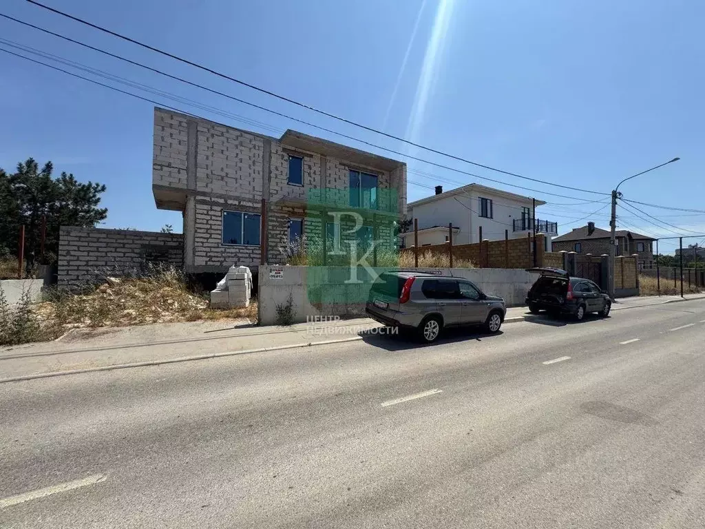 Дом в Севастополь ул. Абазы, 32 (160 м) - Фото 1