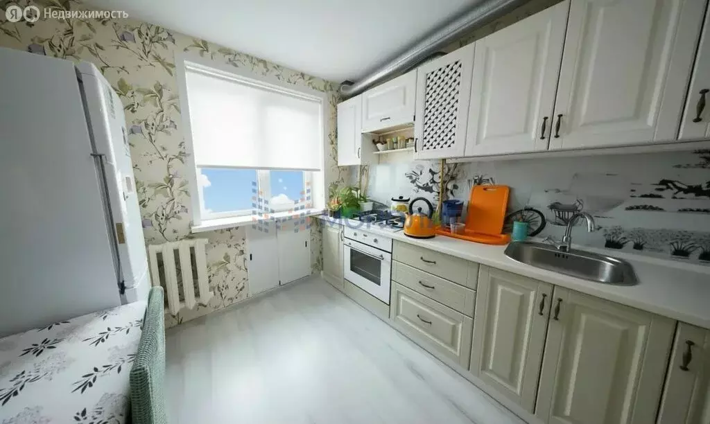 1-комнатная квартира: Чебоксары, Гражданская улица, 56 (33 м) - Фото 0