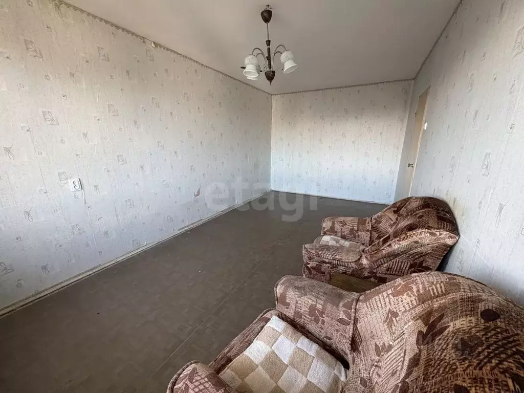 1-к кв. Псковская область, Остров ул. Освобождения, 74 (32.6 м) - Фото 2