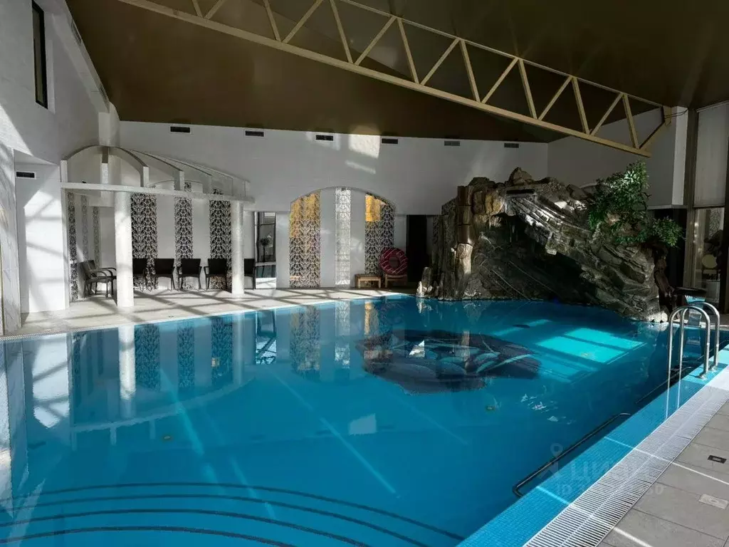 Дом в Краснодарский край, Краснодар ул. Аксайская, 16 (850 м) - Фото 1