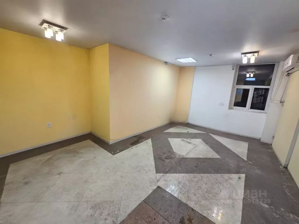 Помещение свободного назначения в Иркутская область, Иркутск ул. Карла ... - Фото 1