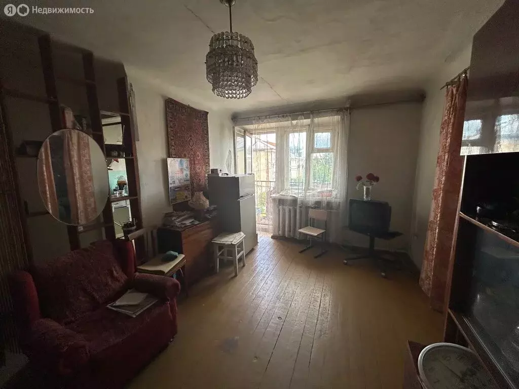2-комнатная квартира: Усолье-Сибирское, улица Энгельса, 4 (42.17 м) - Фото 1