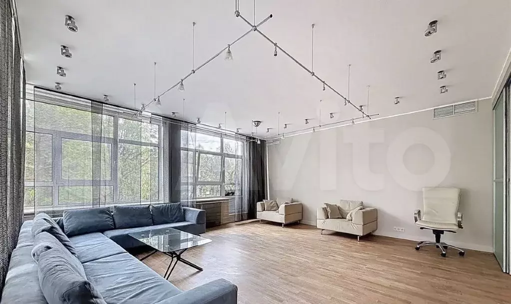 4-к. квартира, 280 м, 2/4 эт. - Фото 1