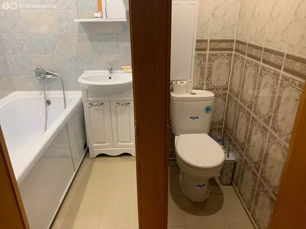 2-комнатная квартира: Москва, улица Маршала Бирюзова, 43 (46 м) - Фото 0