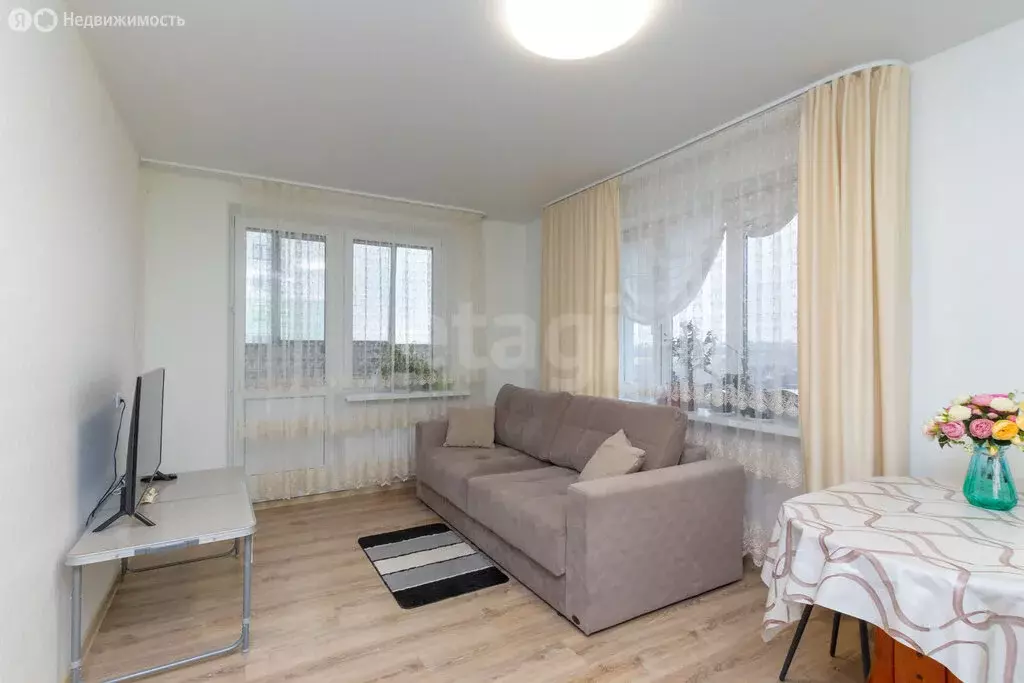 1-комнатная квартира: Тюмень, Тальниковая улица, 3 (39.8 м) - Фото 2