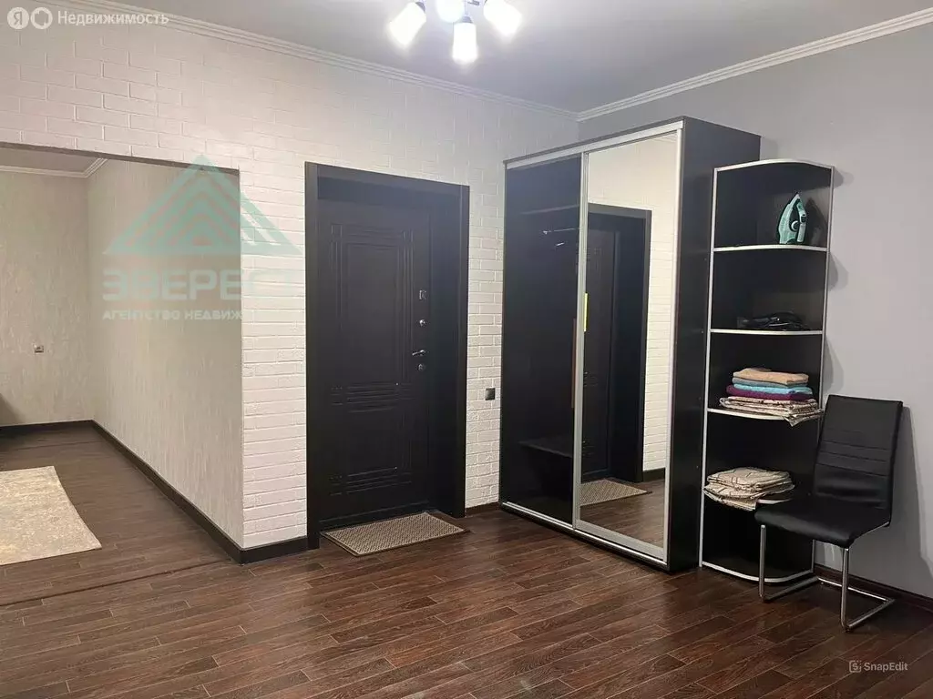 2-комнатная квартира: Абакан, улица Торосова, 15 (68 м) - Фото 1