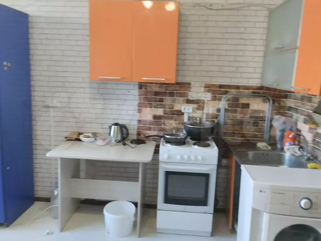 Комната 14 м в 1-к., 6/9 эт. - Фото 0