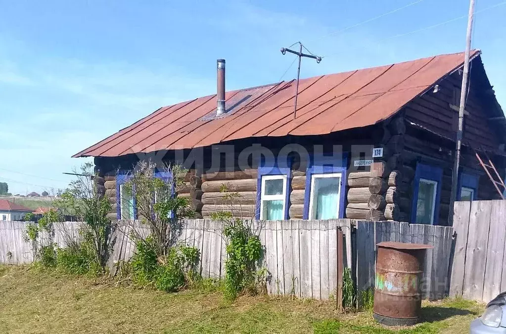 Дом в Новосибирская область, Колыванский район, с. Вьюны Набережная ... - Фото 1
