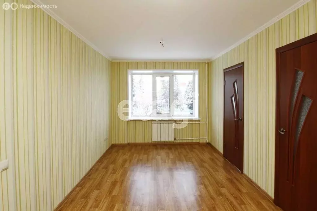 3-комнатная квартира: Ялуторовск, Красноармейская улица, 50 (60.9 м) - Фото 2