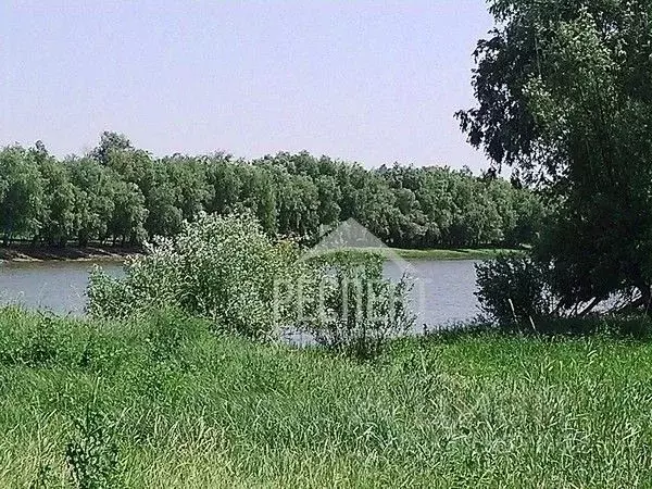 Участок в Астраханская область, Красноярский муниципальный округ, с. ... - Фото 1