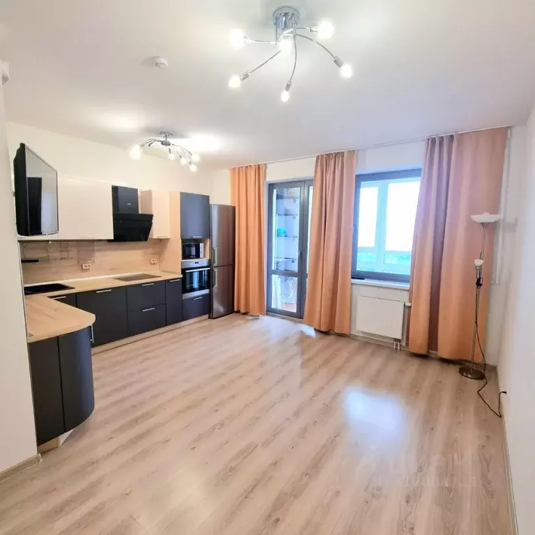 3-к кв. Свердловская область, Екатеринбург ул. Репина, 52 (89.7 м) - Фото 1
