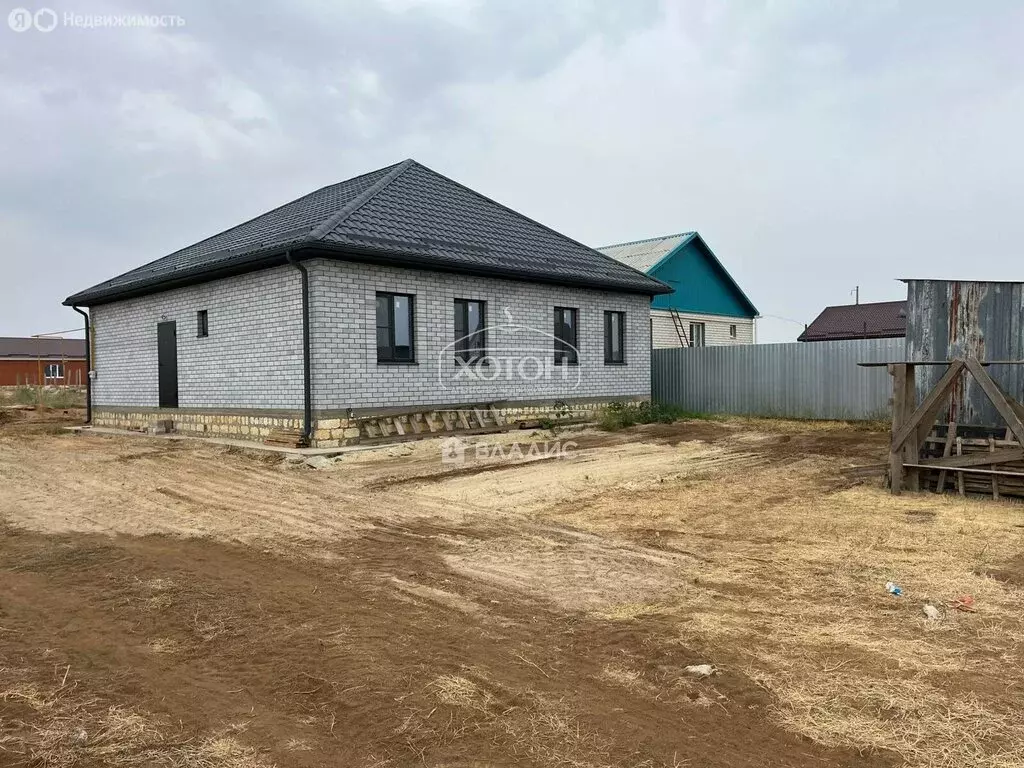 Дом в Элиста, улица имени Вячеслава Манджиева, 15 (115.6 м) - Фото 0