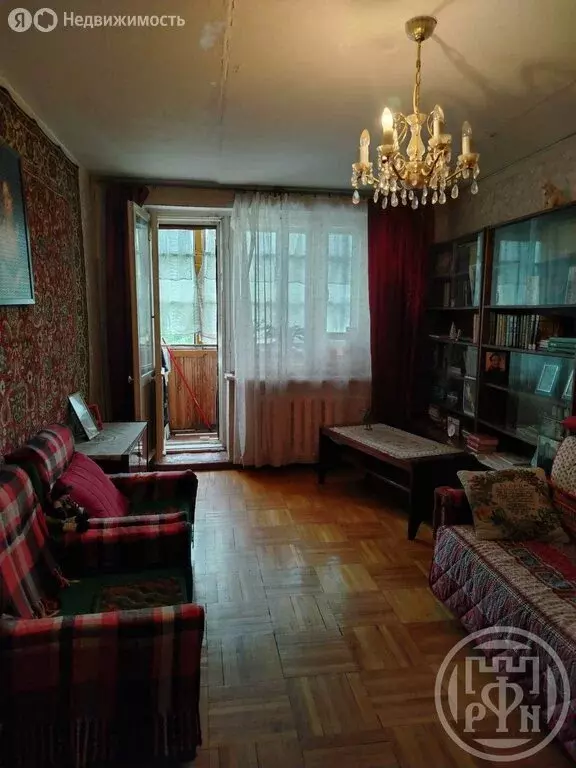 2-комнатная квартира: Ломоносов, улица Победы, 15 (47.5 м) - Фото 1