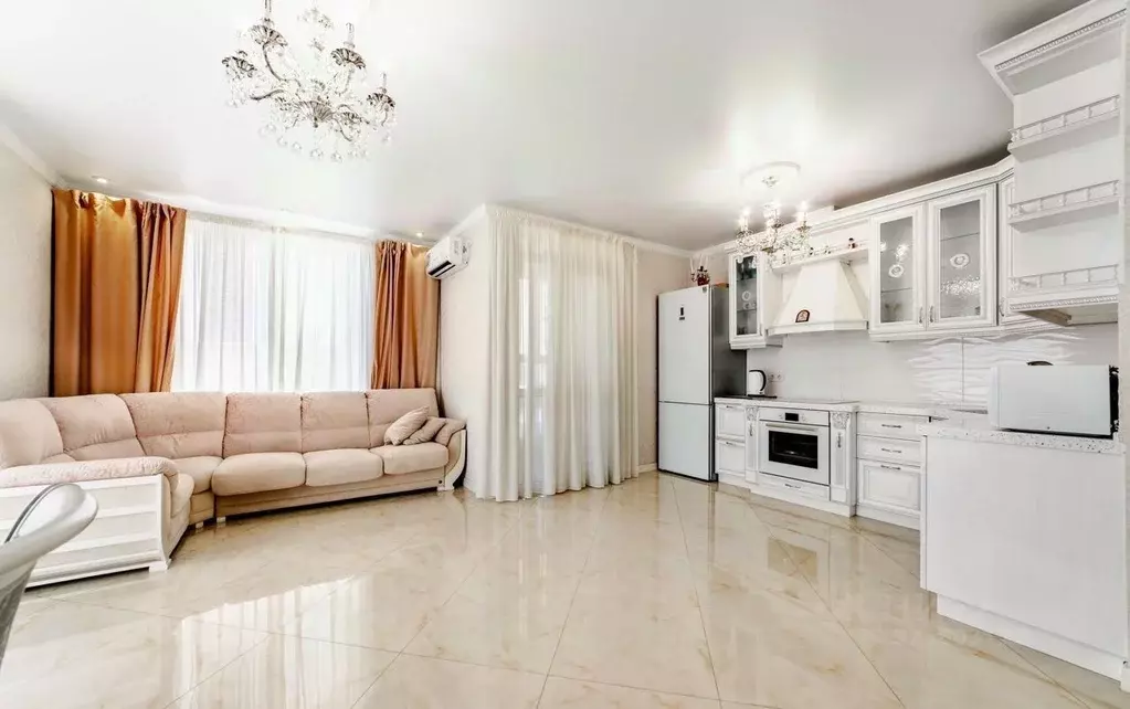 3-к кв. Краснодарский край, Краснодар Красная ул., 176лит4 (90.0 м) - Фото 1