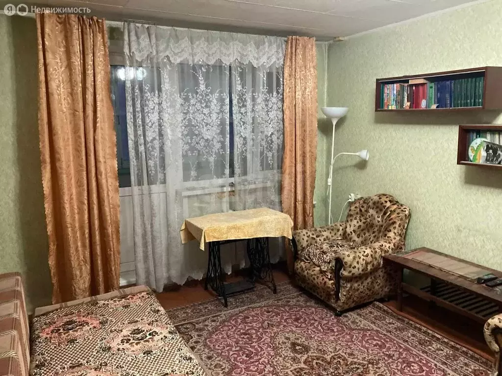 2-комнатная квартира: Ирбит, улица Мальгина, 47 (45.7 м) - Фото 1