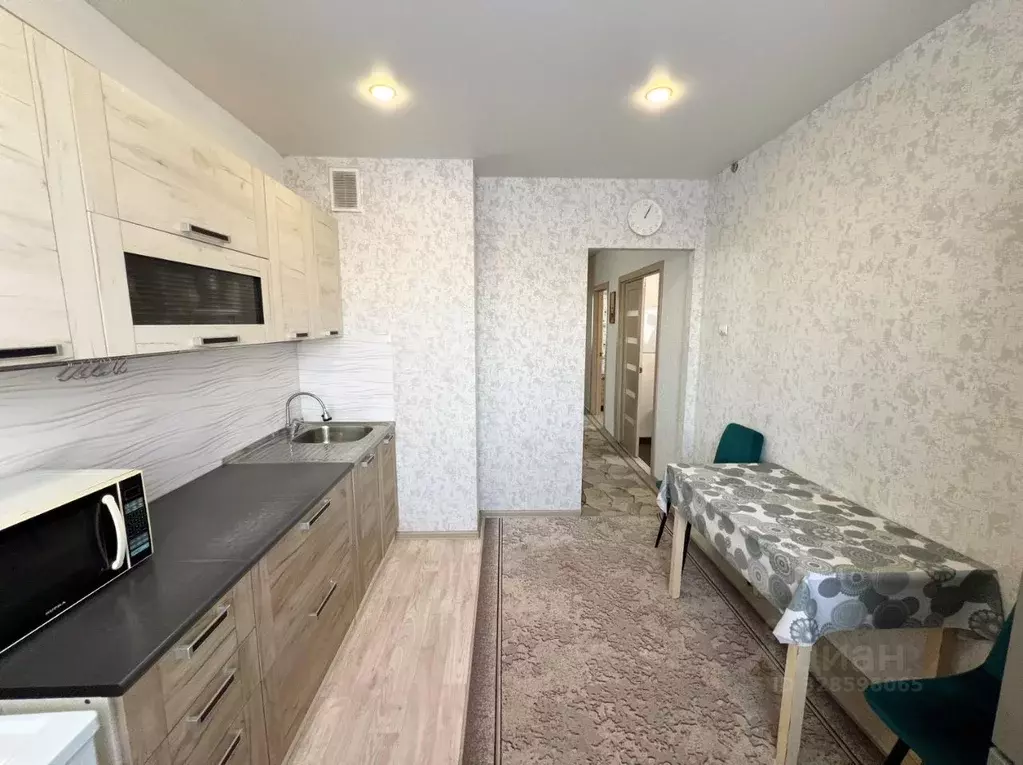 4-к кв. Свердловская область, Камышлов Московская ул., 12А (68.5 м) - Фото 1