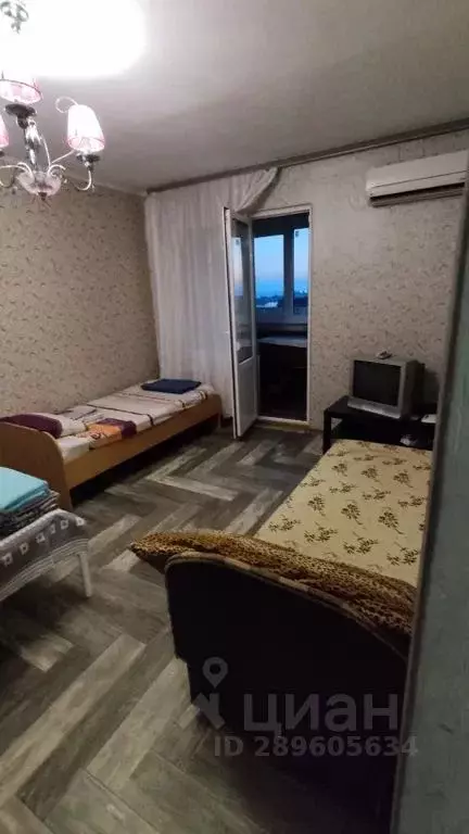 1-к кв. Крым, Евпатория городской округ, Мирный пгт ул. Сырникова, 28 ... - Фото 1