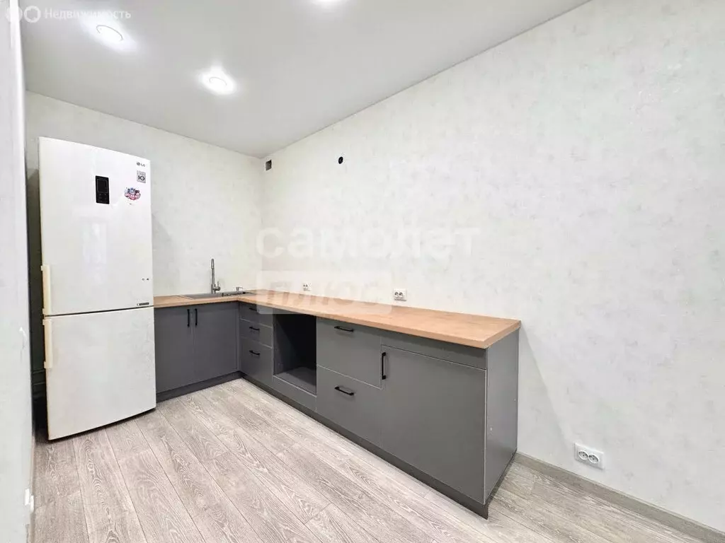 2-комнатная квартира: Барнаул, Павловский тракт, 60Б (39.5 м) - Фото 1