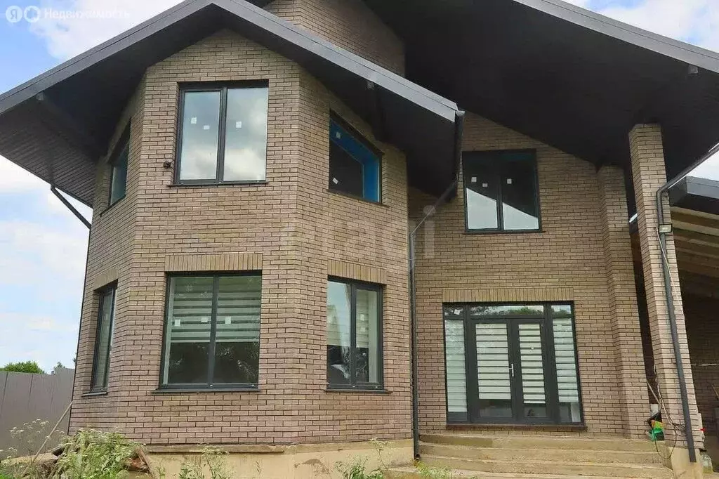 Дом в село Фащёвка, Первомайская улица (225 м) - Фото 2