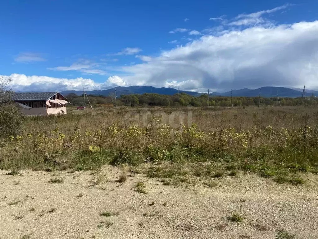 Участок в Сахалинская область, Южно-Сахалинск городской округ, с. ... - Фото 2