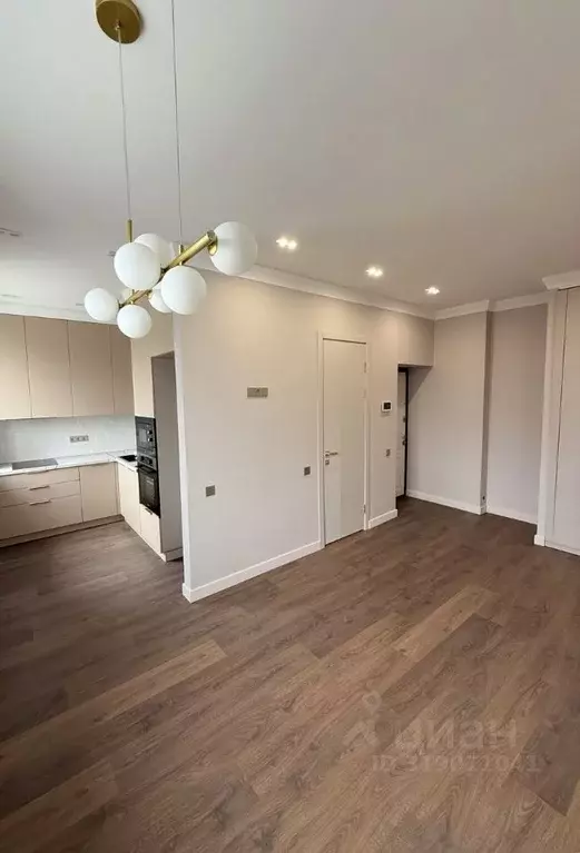 3-к кв. Пермский край, Пермь ул. Героев Хасана, 30 (60.0 м) - Фото 0