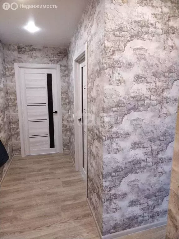 3-комнатная квартира: Прокопьевск, Институтская улица, 44 (58.7 м) - Фото 2