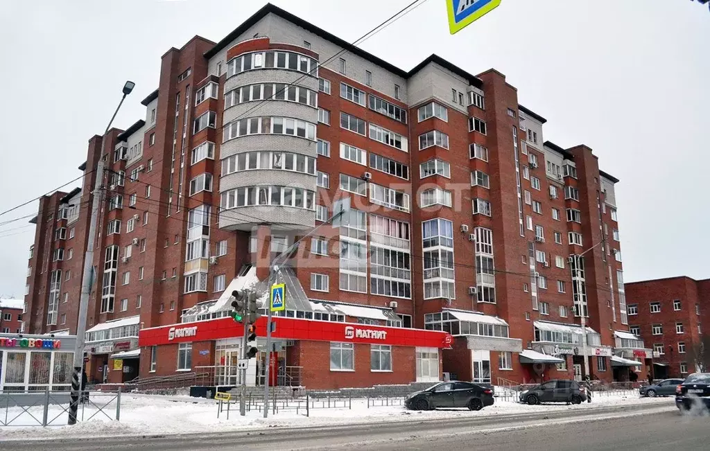 3-к кв. Омская область, Омск ул. Герцена, 270 (85.0 м) - Фото 1