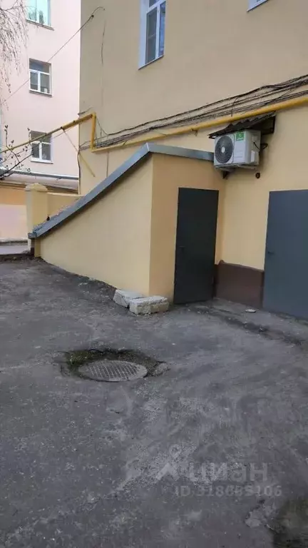 Помещение свободного назначения в Пензенская область, Пенза Московская ... - Фото 0