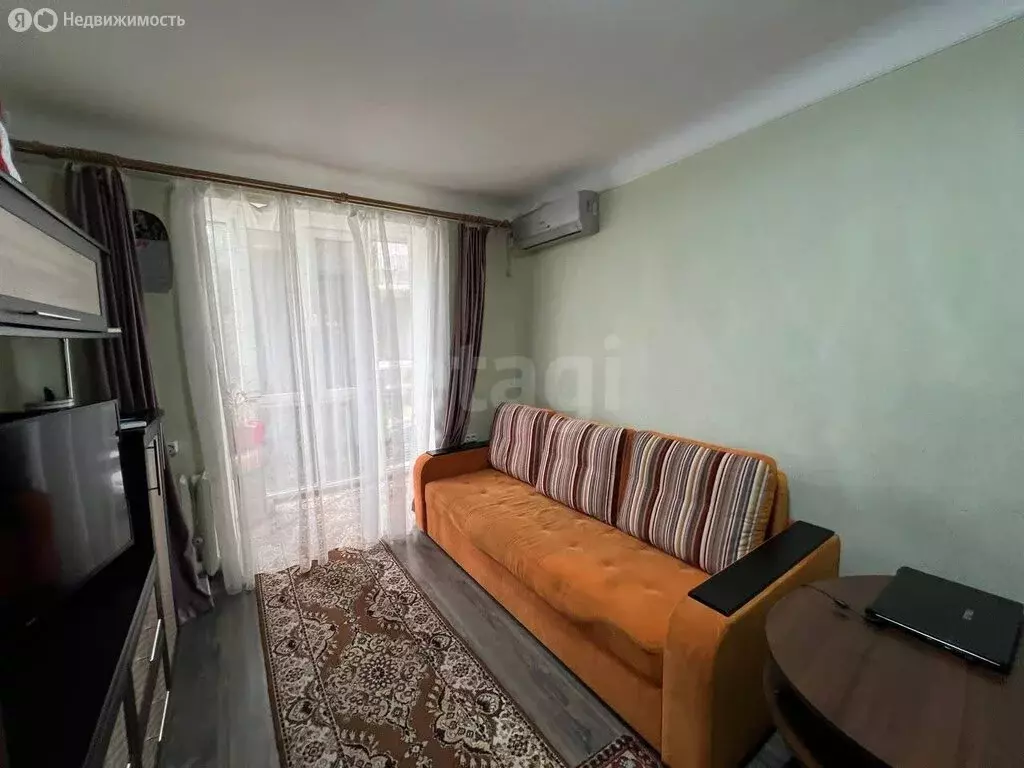 1-комнатная квартира: Алушта, улица Ленина, 39 (31.4 м) - Фото 0
