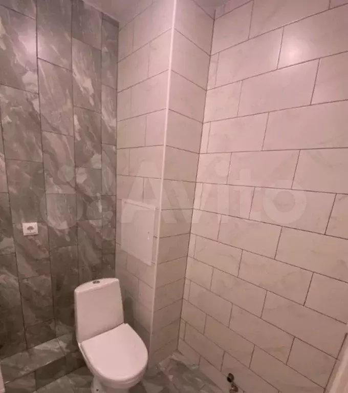 Апартаменты-студия, 10,2 м, 3/3 эт. - Фото 1