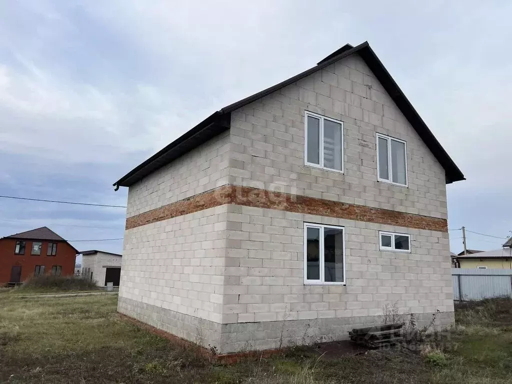 Дом в Белгородская область, Белгородский район, с. Стрелецкое ул. ... - Фото 0