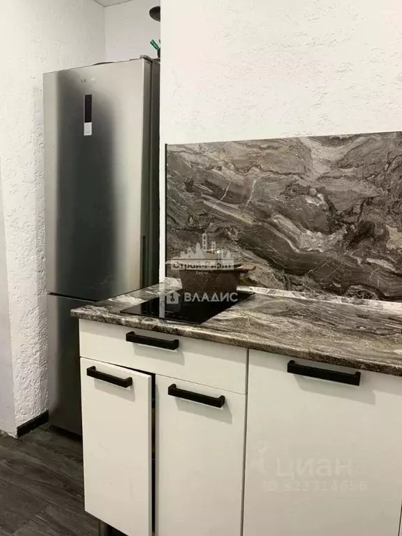 2-к кв. Крым, Керчь ш. Вокзальное, 51 (43.5 м) - Фото 2