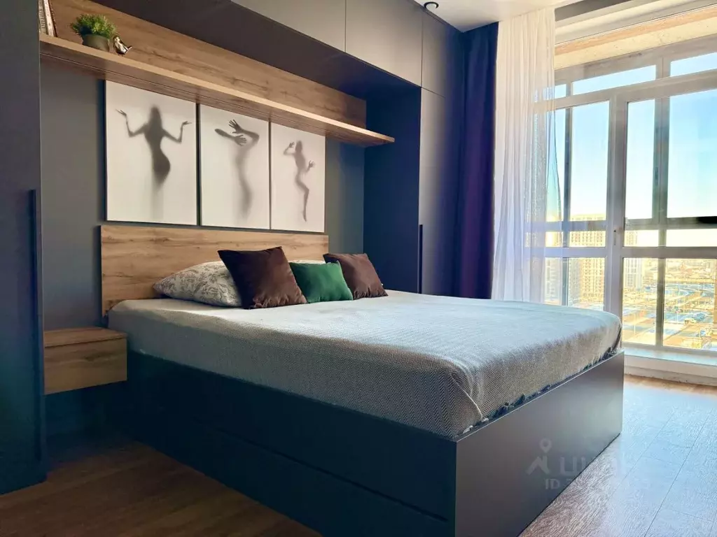 1-к кв. Тюменская область, Тюмень ул. Фармана Салманова, 12 (50.0 м) - Фото 1