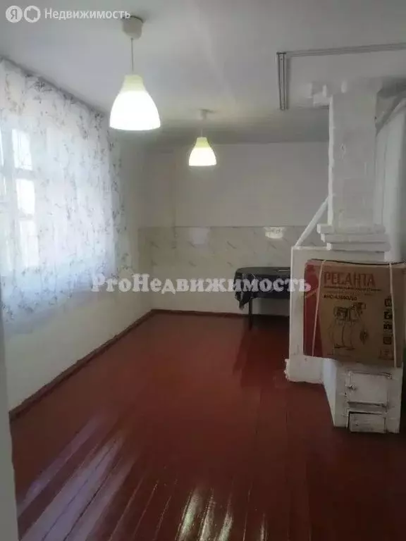 Дом в Ак-Довурак, улица Дружба (161.8 м) - Фото 1